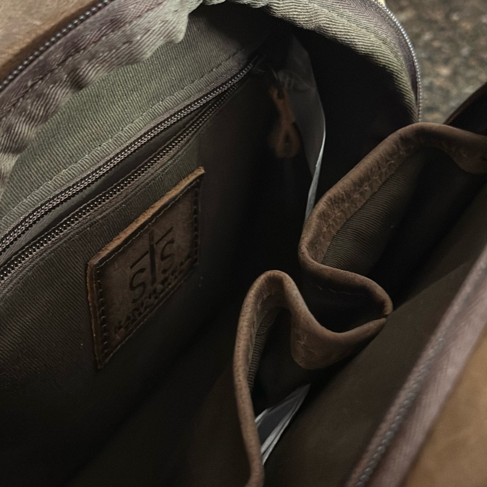 Real leather backpack - Picture 5 of 9
